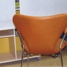 Arne Jacobsen 3107 - læder, håndsyet