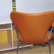 Arne Jacobsen 3107 - læder, håndsyet
